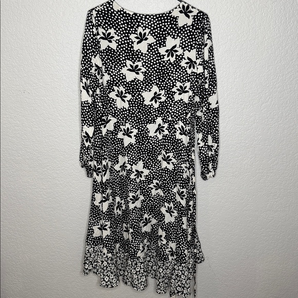 NEW Anthropologie Porridge Amity Wrap Dress Black and White - Picture 9 of 10
